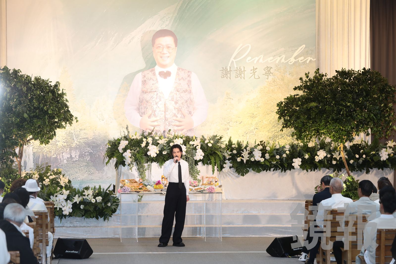 蕭敬騰淚別岳父林光寧!告別式上獻唱這首愛曲 自曝「最得寵」被家人要求做這件事