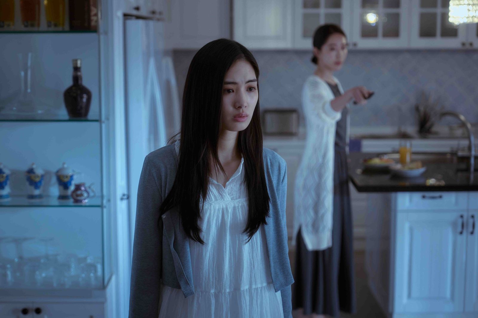 雷嘉汭飾演的女主角朱芷璃,與隋棠飾演的母親古羽琴有精采對手戲。圖/網銀國際影視