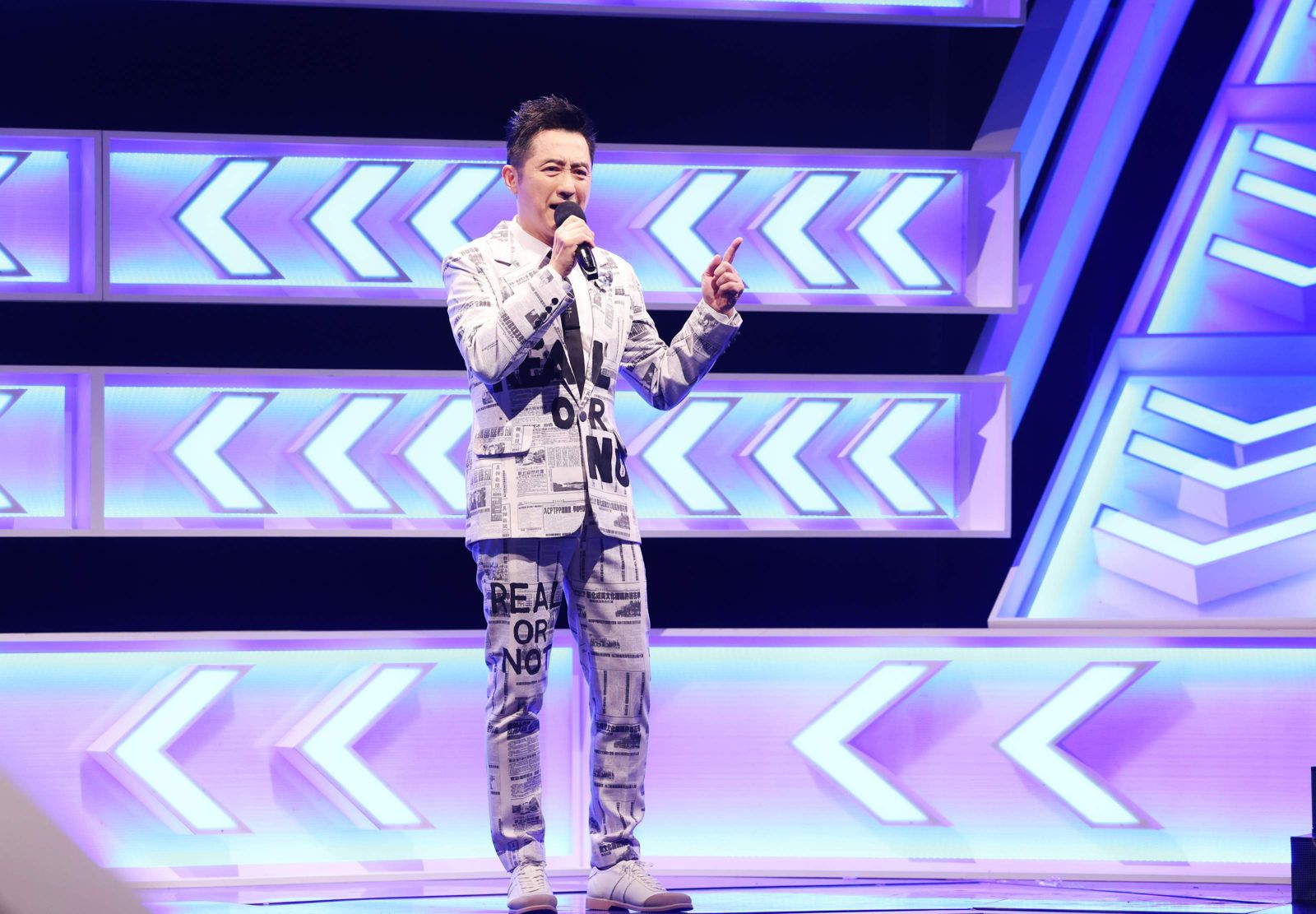 韓國拍VLOG會觸法？「女生入鏡」秒踩地雷　哈林傻眼：太可怕了