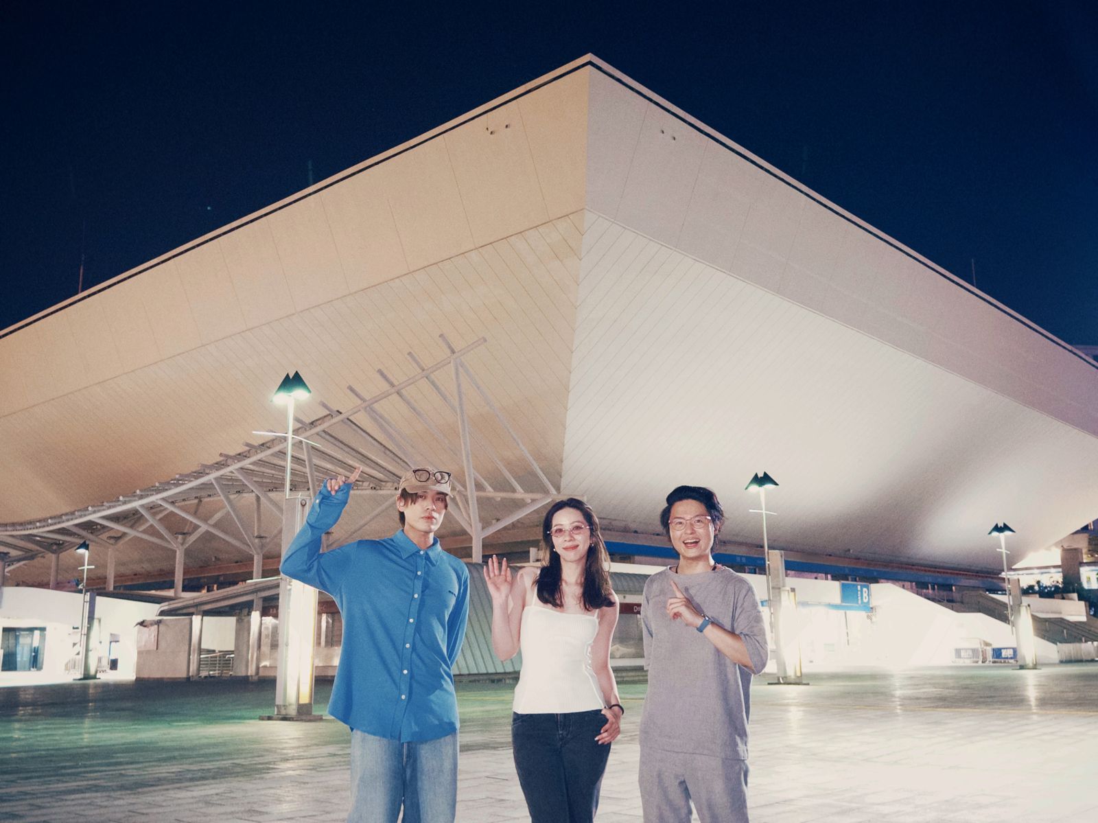 告五人日前快閃香港。相信音樂提供