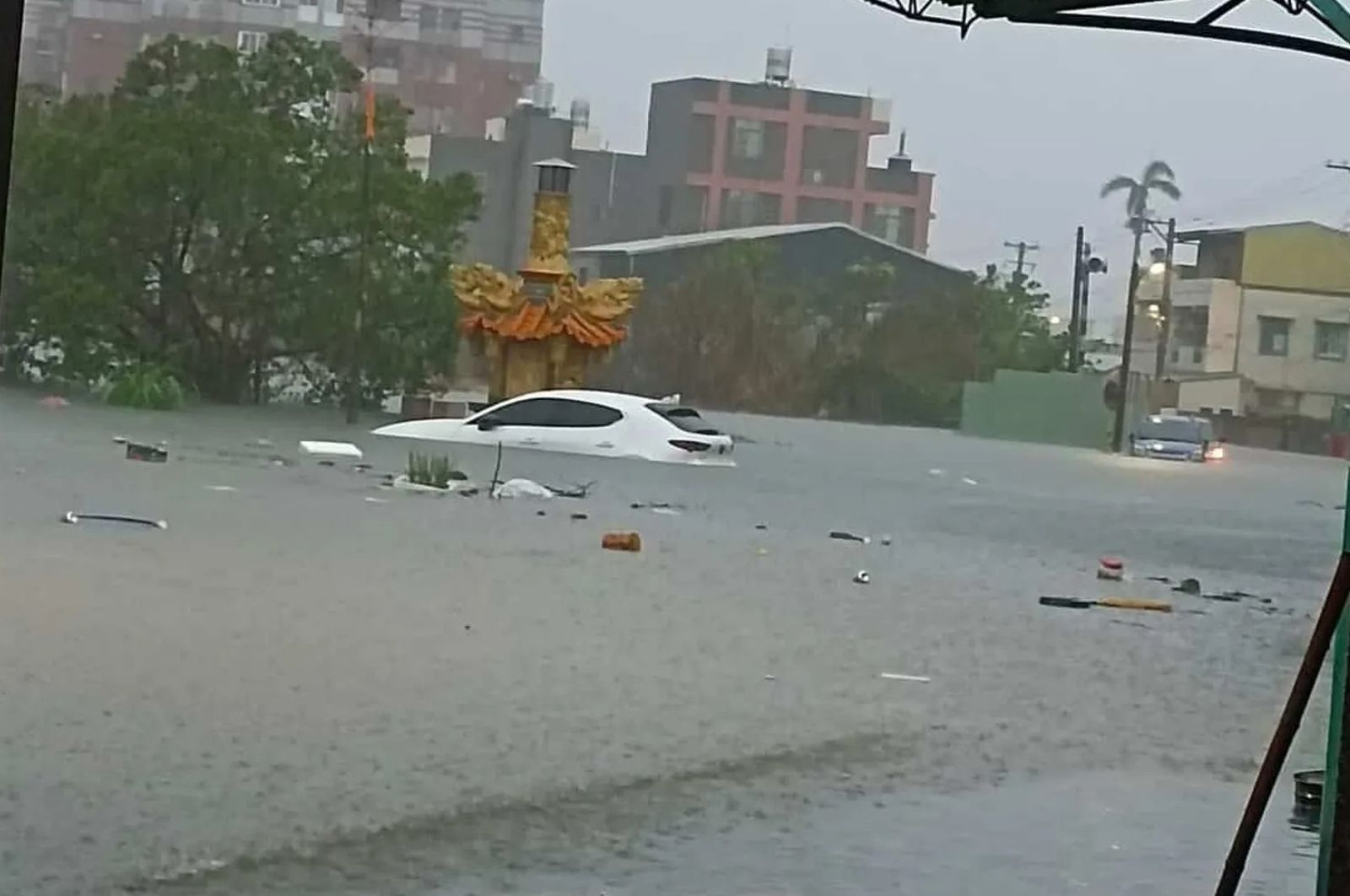 雲嘉南連日豪雨釀災！經濟部喊「水退很快」秀對比照…網罵爆：成果發表會是殘忍的