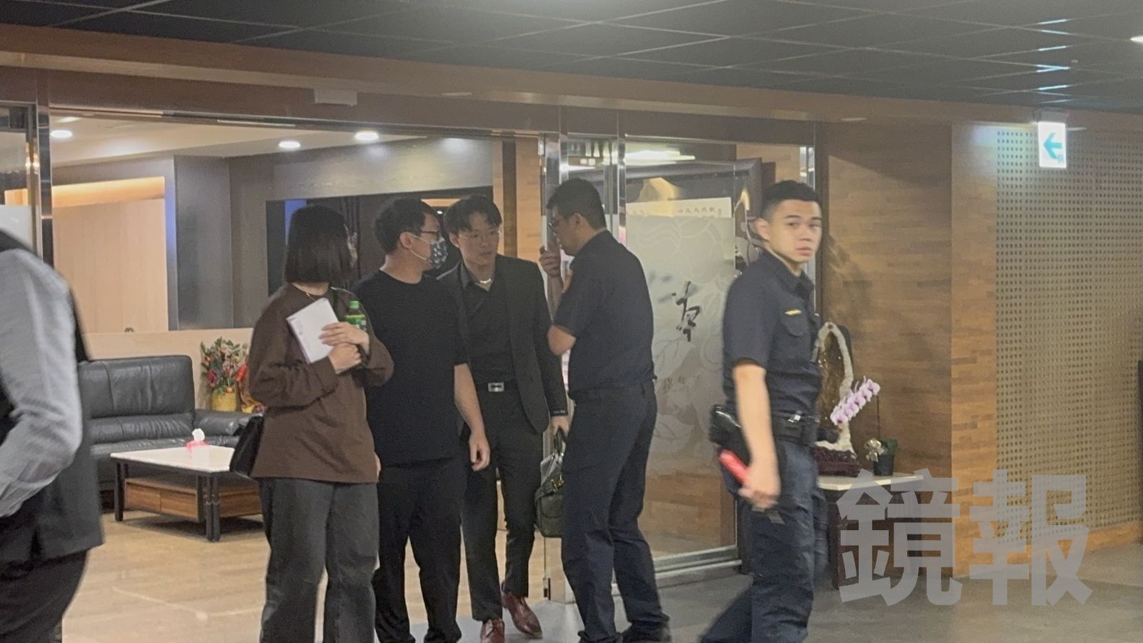 密室逃脫員工扮女鬼遭勒頸25分鐘不治 家屬悲痛現身北醫相驗遺體