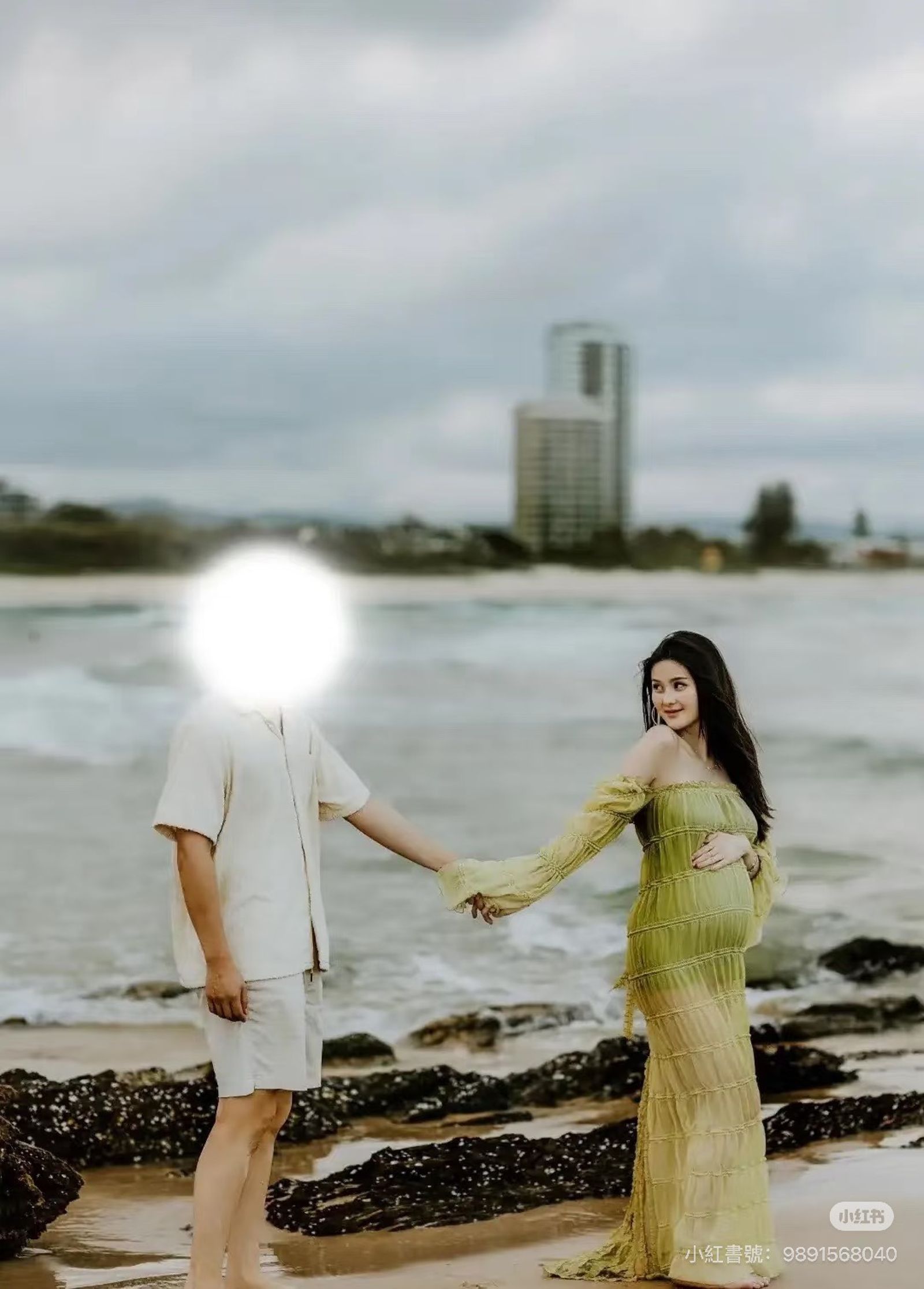 廖思惟孕肚照曝光。翻攝小紅書