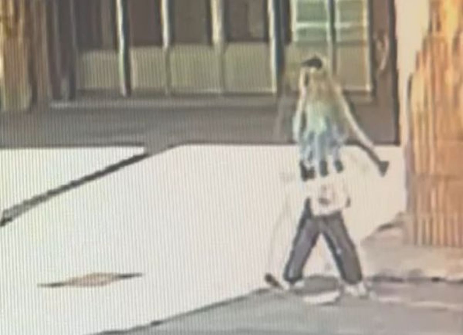 持刀弒母再逃家！彰化女接電話反問：她怎麼死的？　遭逮後崩潰自稱「法官助理」