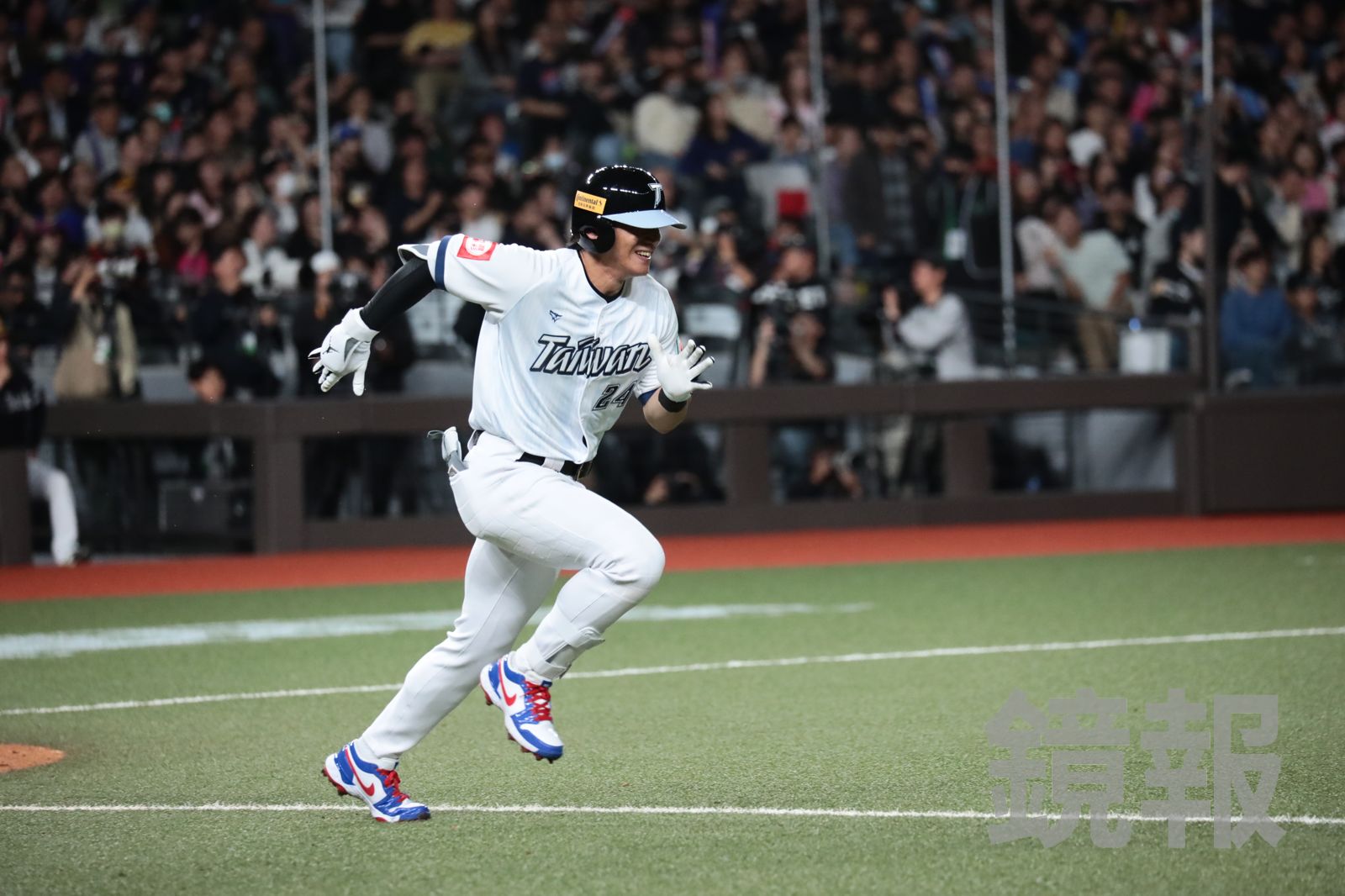 團結一心迎戰WBC!中華隊新上壘手勢有故事 陳傑憲:費仔想的