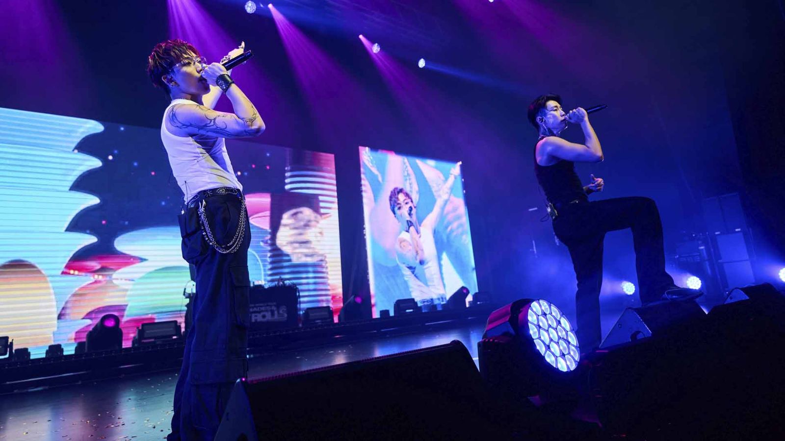 ØZI(左)特別來當演出嘉賓。 Live Nation Taiwan 提供