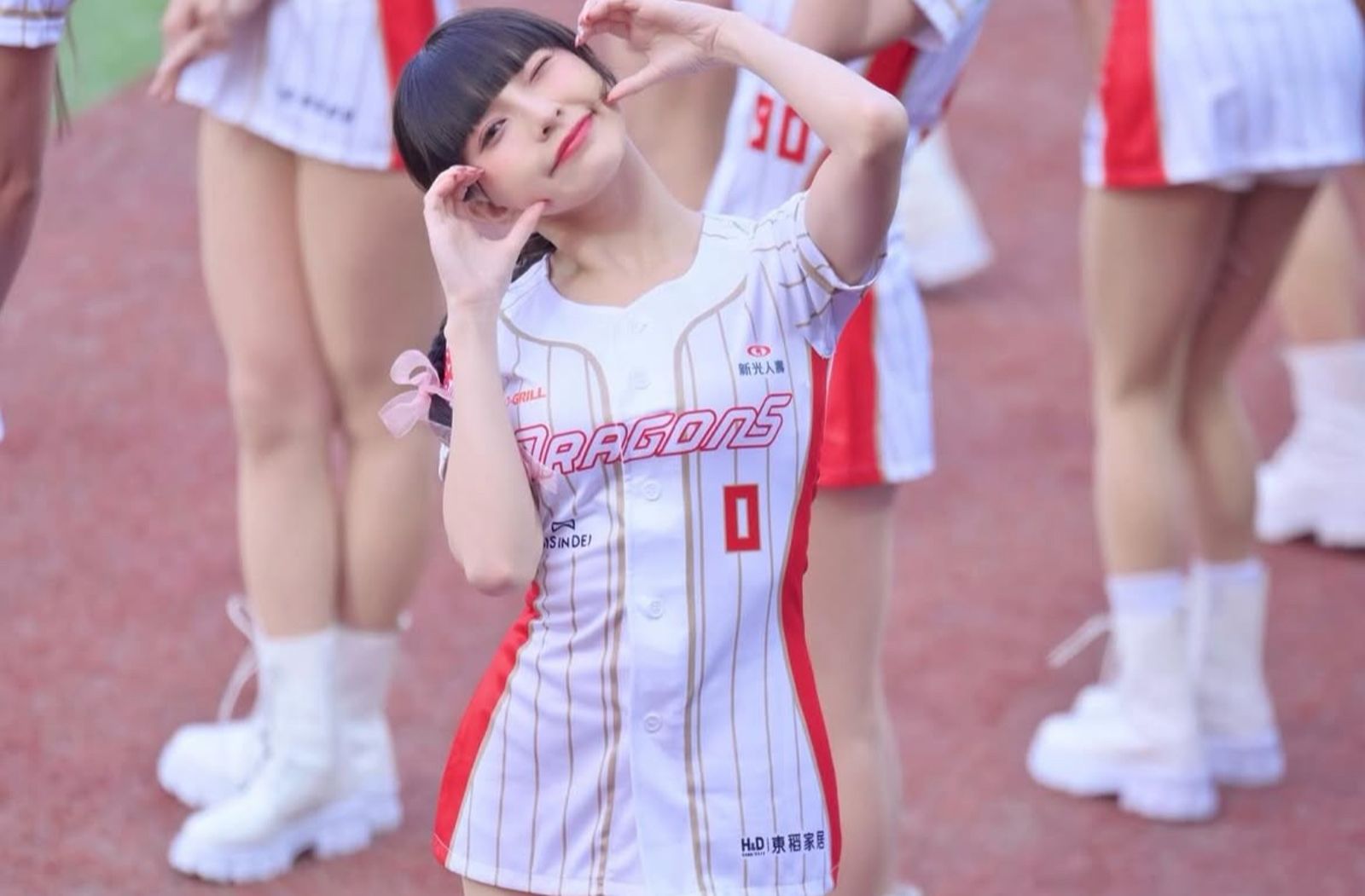 李芷霖甩「偷吃人夫」風波!正牌男友溫馨接送 小倆口疑已同居