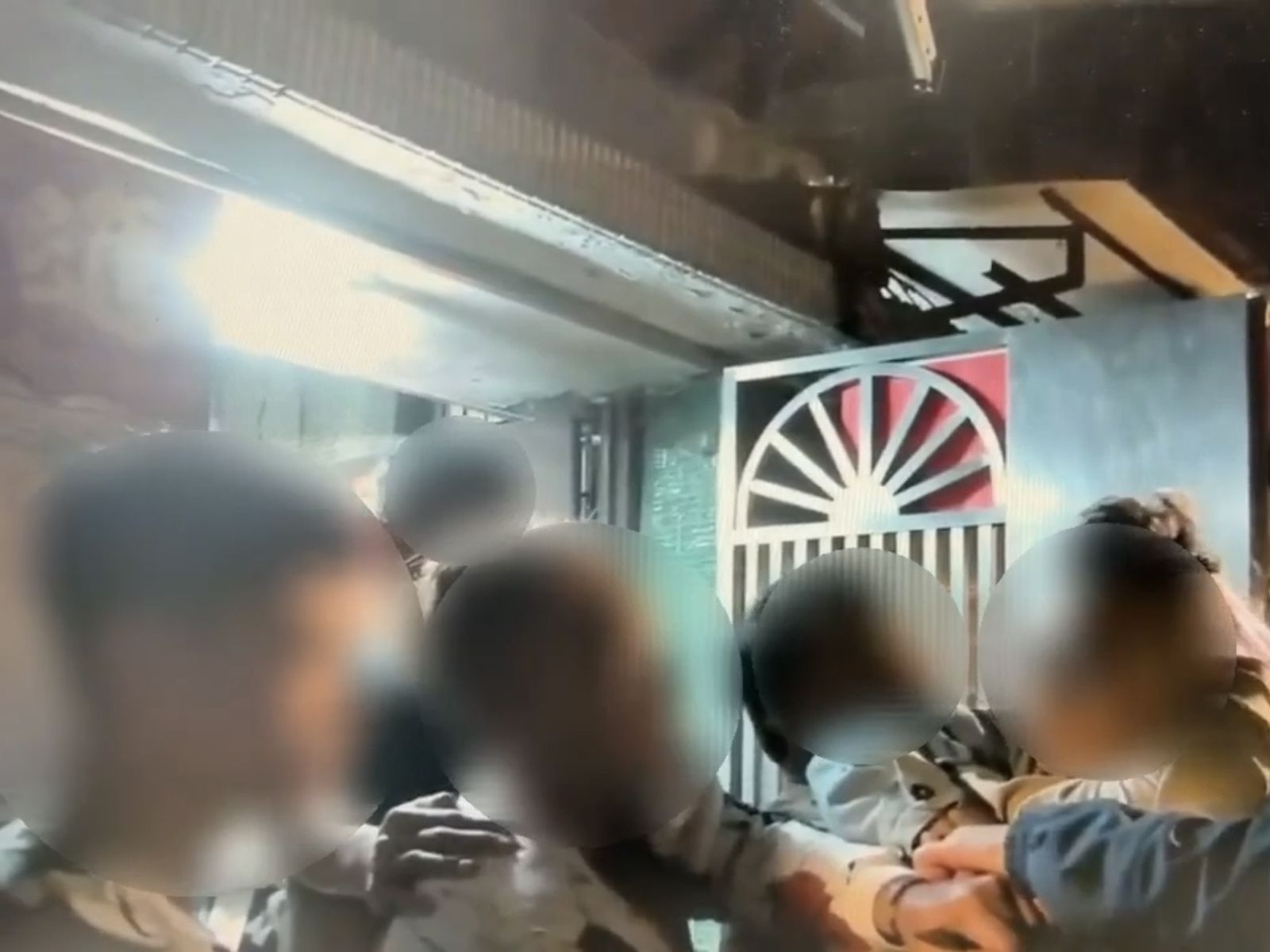 年初六討債變砍人!19歲女撂現任上門 前男友一家祖孫三代濺血