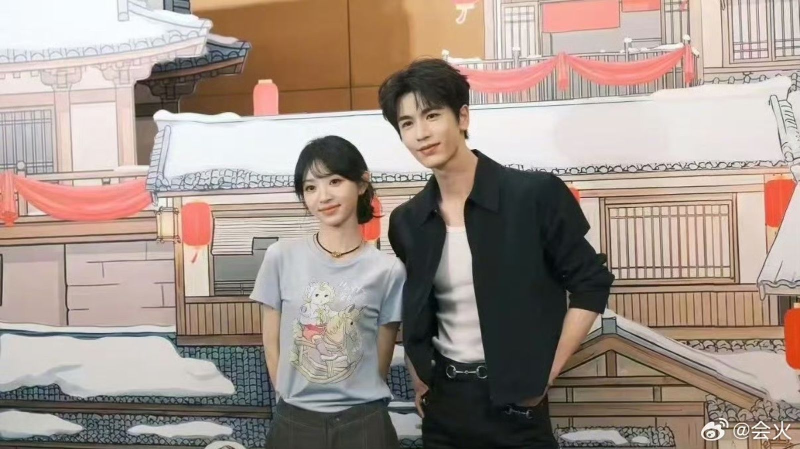 田曦薇《逐玉》慶功同框張凌赫提到台灣　雙方經紀人一舉動解9年恩仇！CP粉嗨翻敲碗二搭