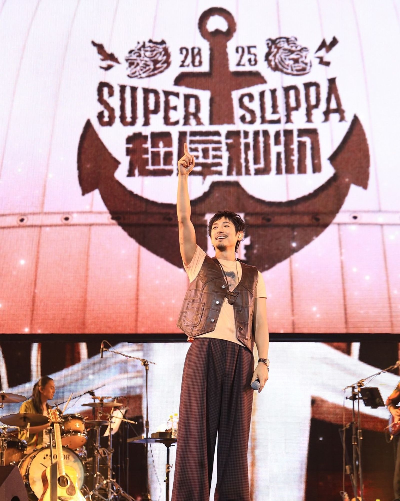 藤岡靛月初才來高雄開唱。翻攝IG@tfjok