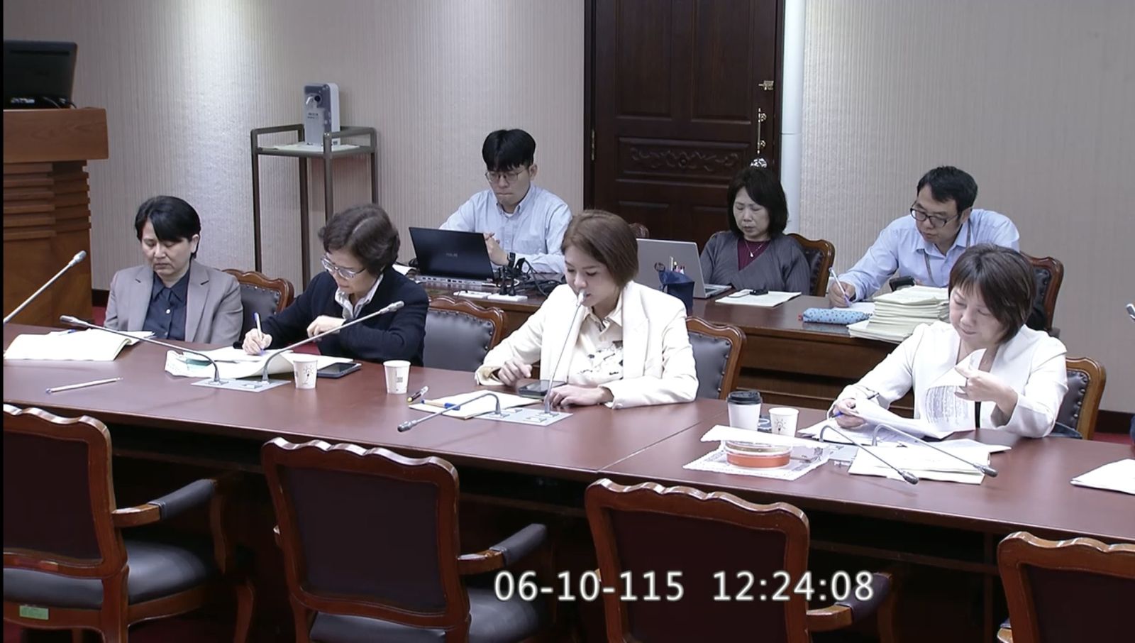 朝野無共識!台灣未來帳戶特別條例協商破局