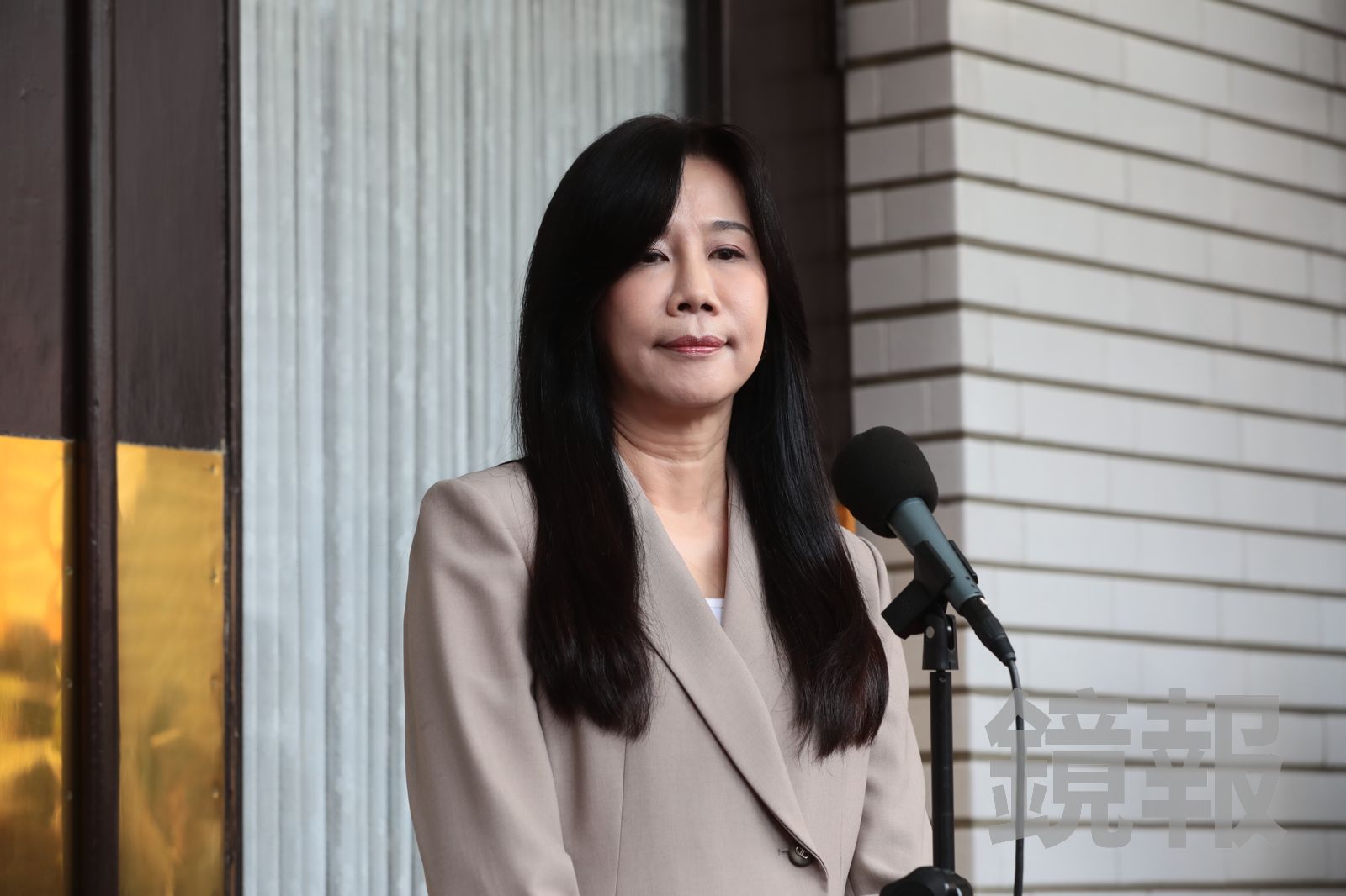 萬美玲遭控「逼走好老師」!前議員揭真相:要回到事實說話