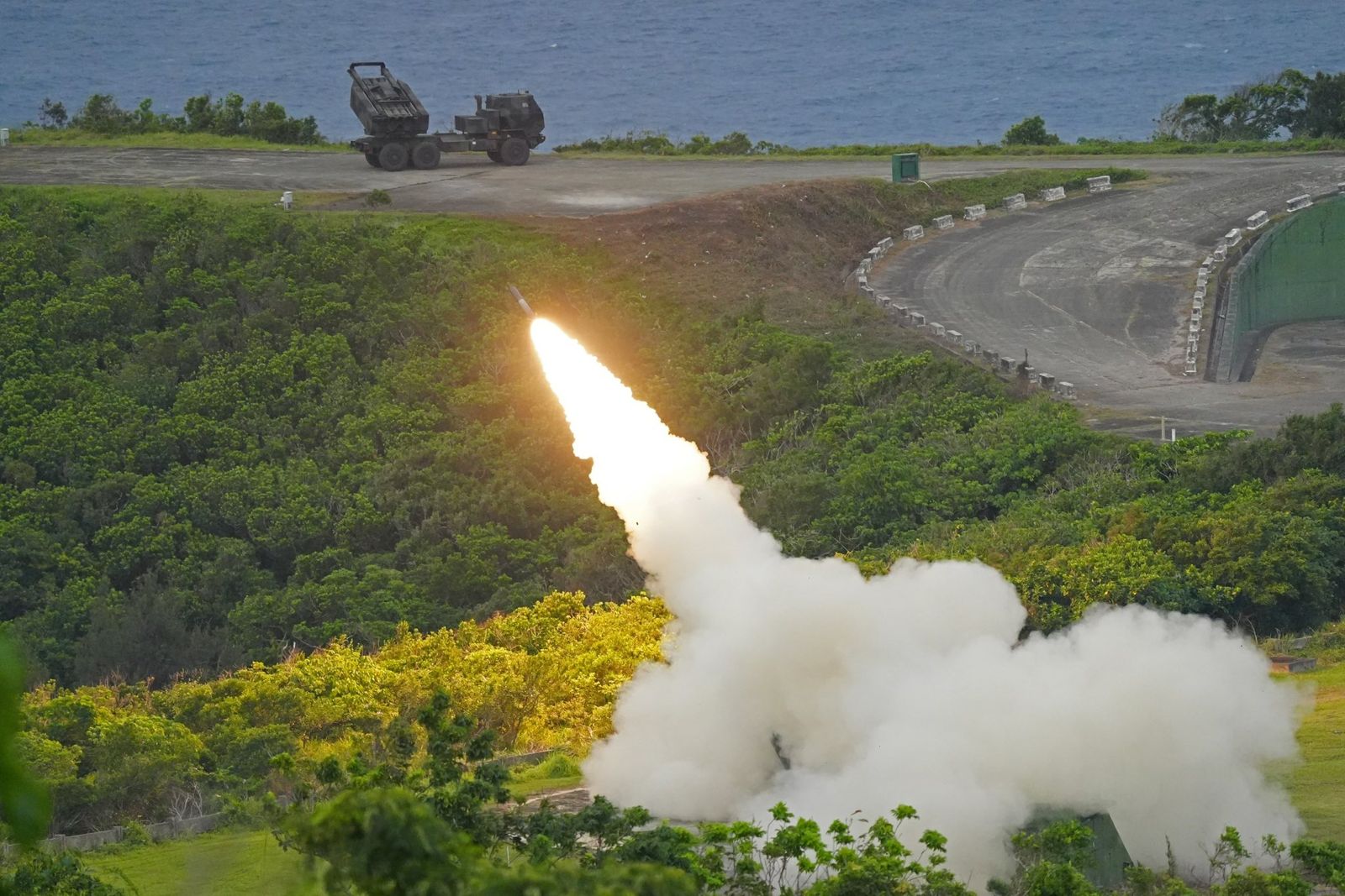 當中國無法清除台灣的岸置反艦飛彈，解放軍的水面艦艇，就會避免太過靠近台灣周邊海域。圖片翻攝自國防部發言人臉書