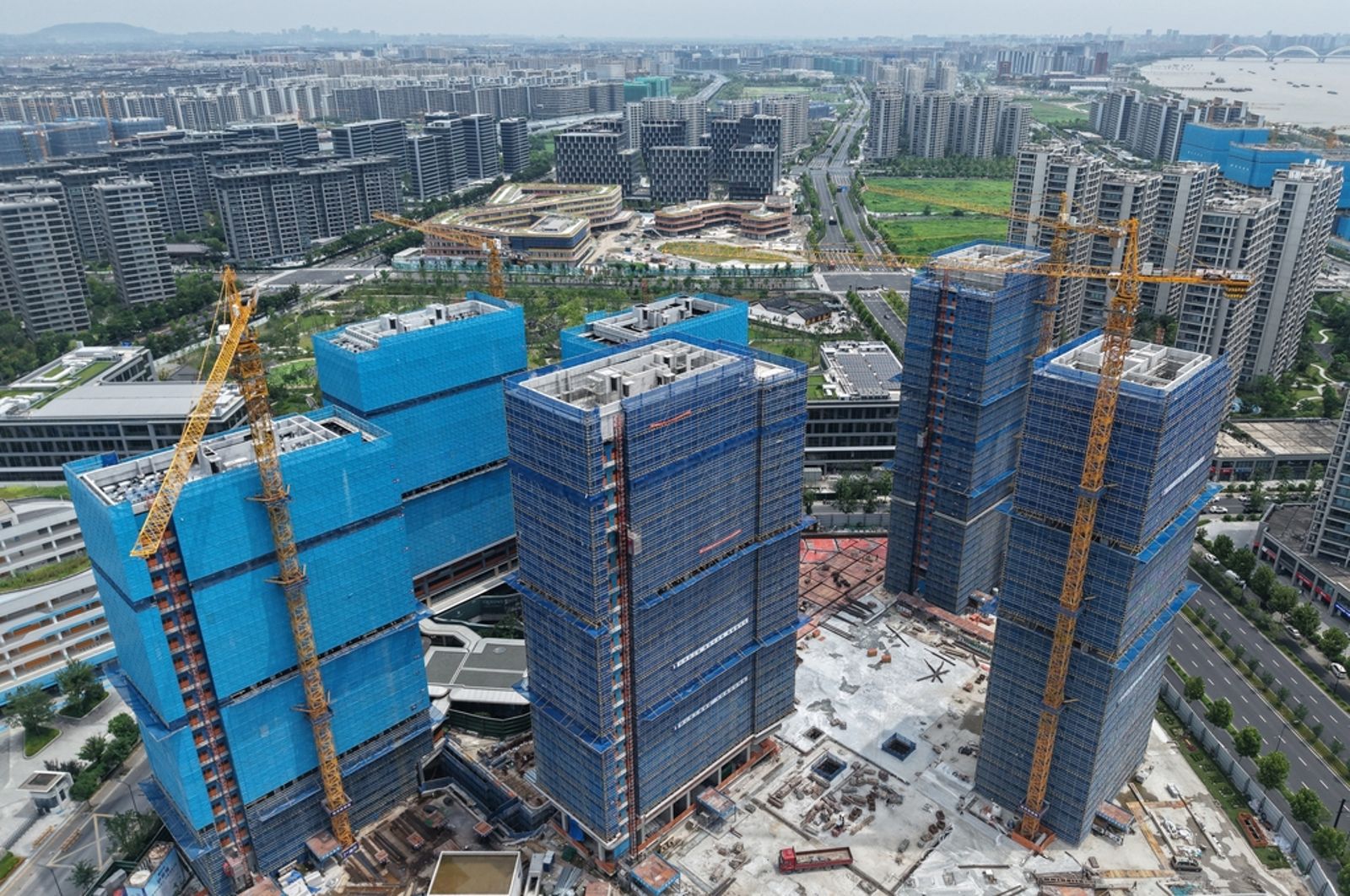 樓巿自由落體中共擺爛 社會危機無解政府躺平