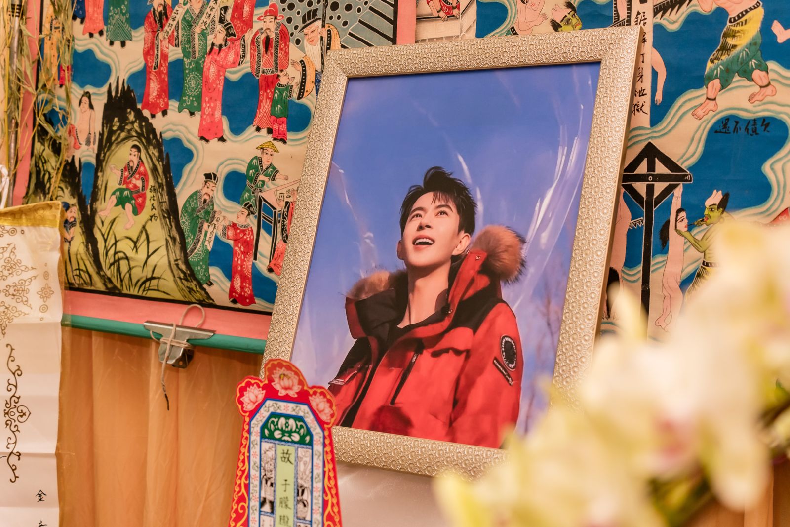 于朦朧死謎／招魂法會內部曝光！　孫德榮認「沒用的爸爸」跪拜引魂