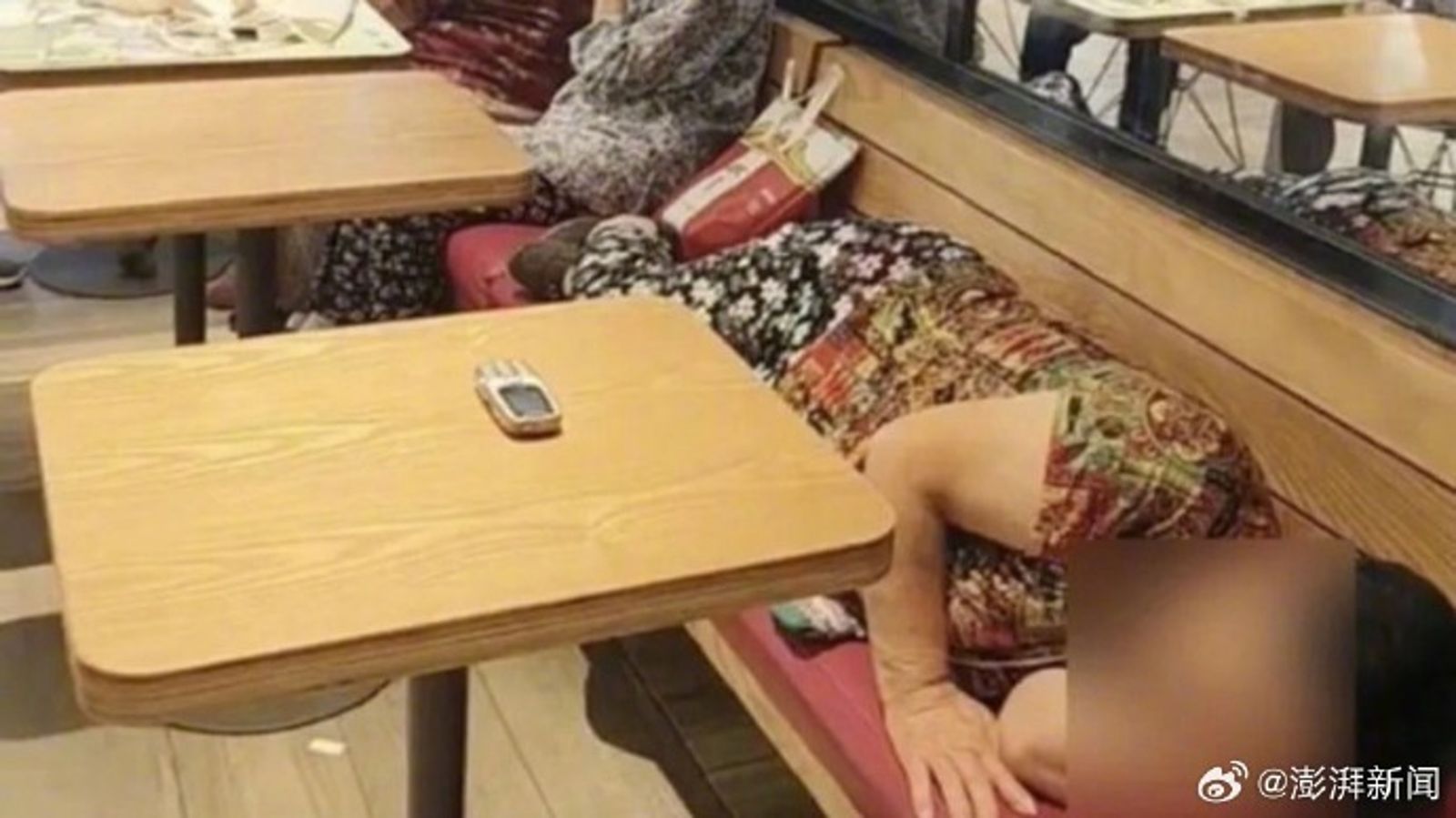 肯德基變養老院？進店驚見「老人聊天打牌」躺著爽吹冷氣…網看「這句話」全怒了