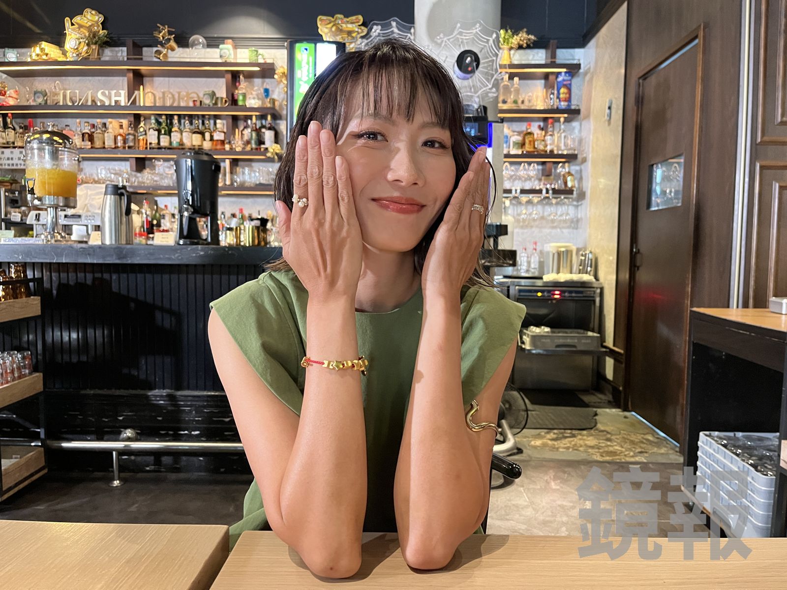 曾莞婷揪大牙求紅線 聽連晨翔成功脫單秒衝廟:我真的很缺