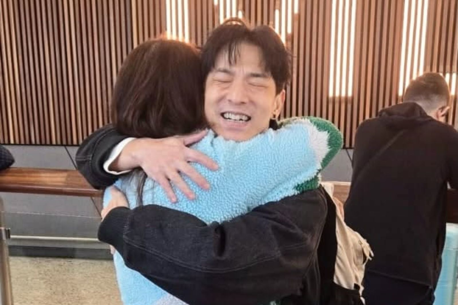 19歲花1分鐘抽血建檔!4年後竟救活8歲血癌女童 44歲男星暖心揭20年前捐骨髓往事:沒辦法對世界冷漠