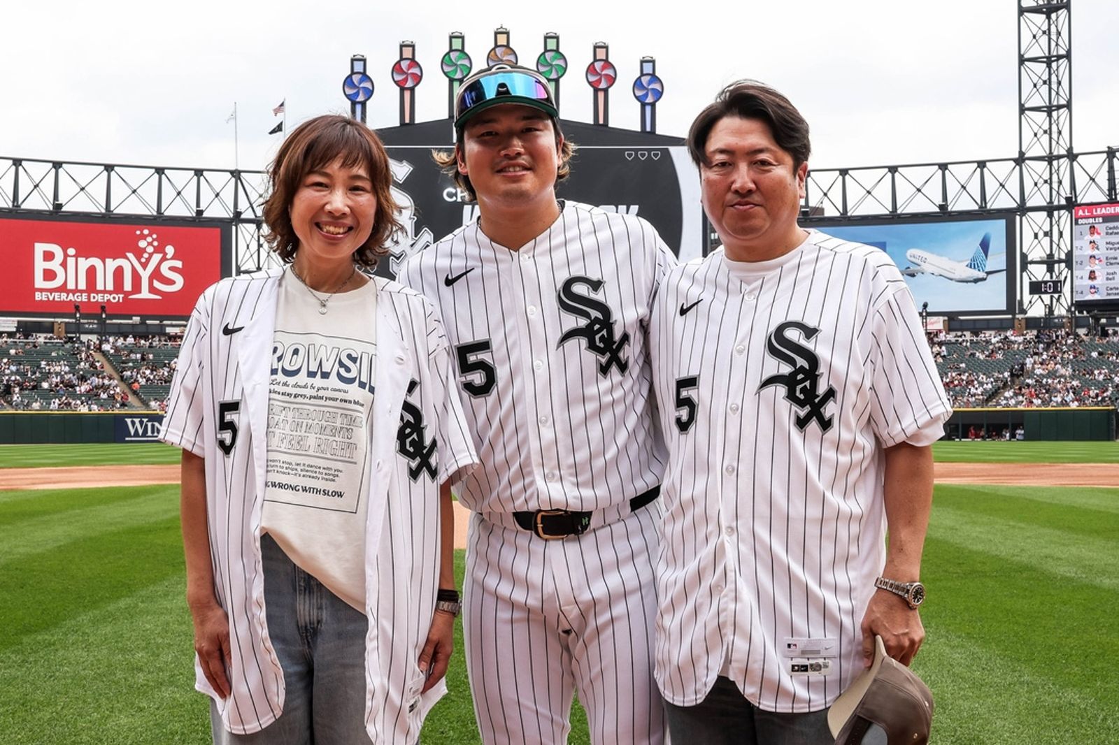 雙親見證寫紀錄!「村神」村上宗隆單場雙響砲 生涯新高6打點率白襪大勝