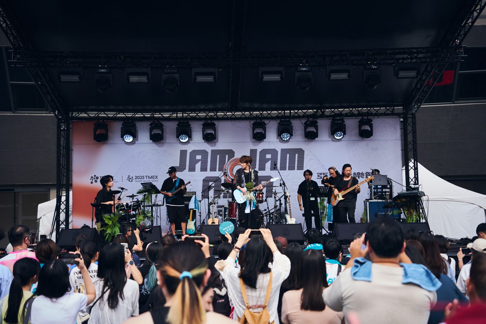 生命樹日前首登JAM JAM ASIA演出。植光土壤音創提供