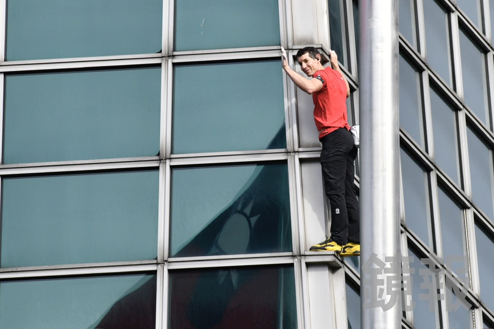 霍諾德成功攻頂台北101　好友現場觀看情緒洶湧　製作團隊揭秘拍攝關鍵