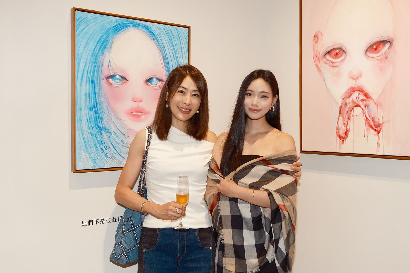 小S女兒Lily畫展百萬完售掀論戰　網紅德州媽媽評她這一點做錯了