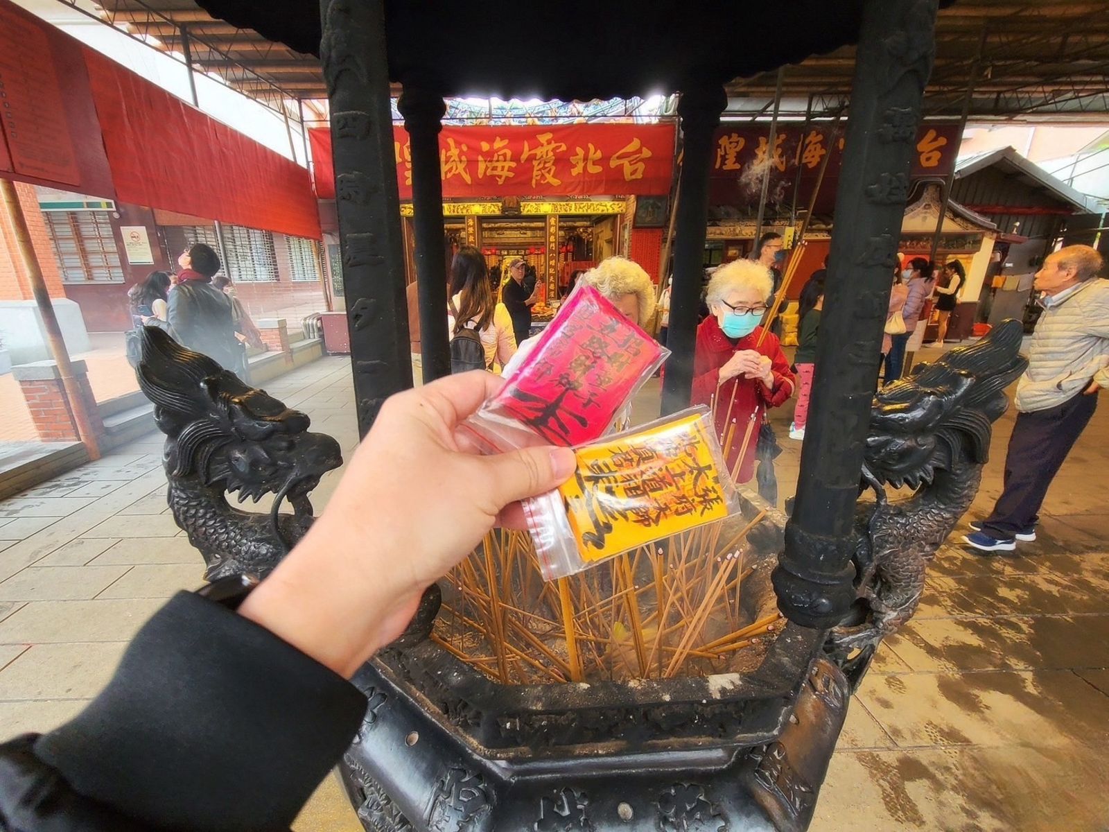 鬼月來得晚！民俗專家：多數人不知道「這招」避煞保平安