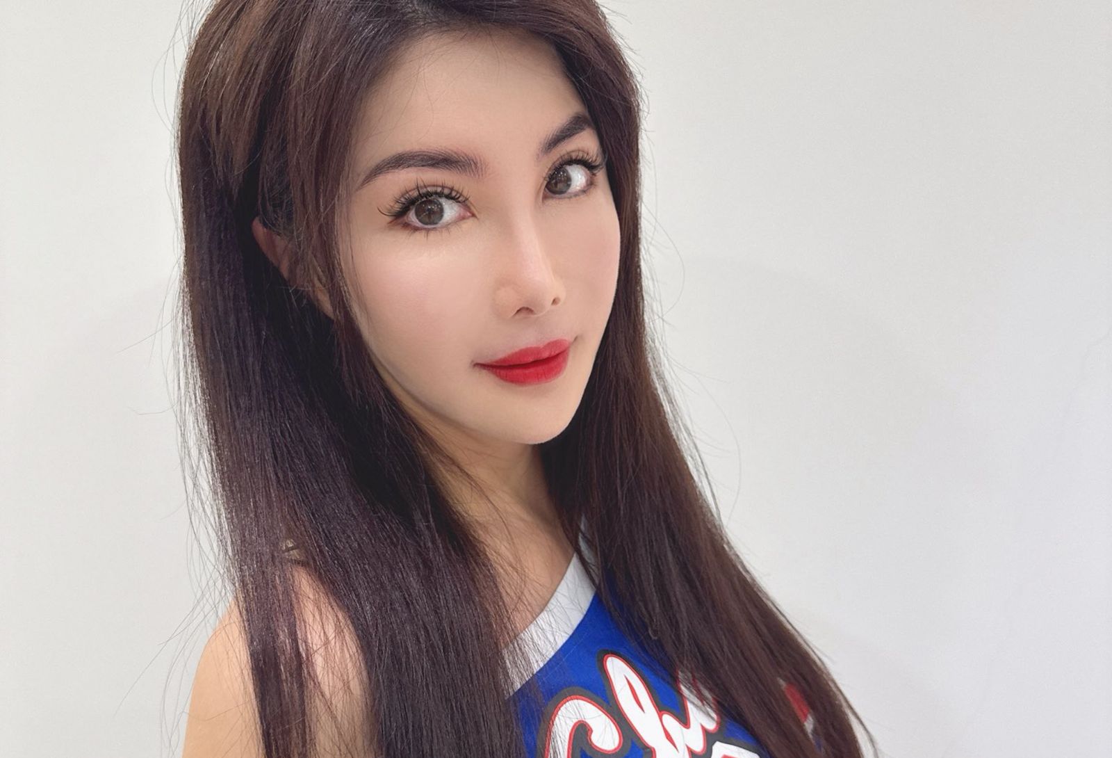 楊麗菁肩膀斷裂仍掛心花蓮!嘆「再痛也想幫忙」 捐10萬助重建