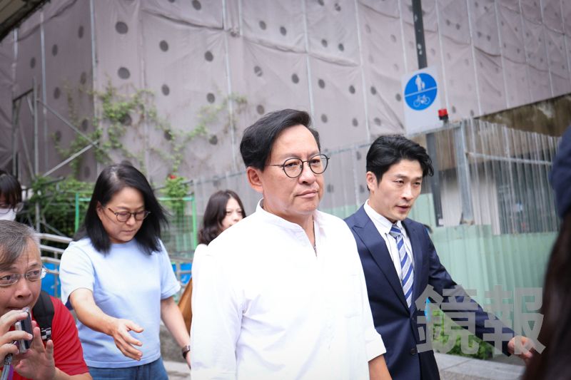 詹姆士槓前經紀人宣布大和解！公訴罪撤不掉…律師曝「仍有望緩刑」
