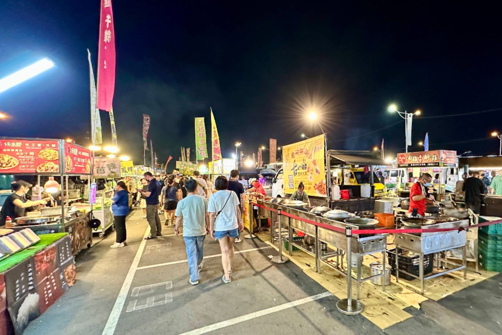 知名夜市突熄燈！13.3億賣了　數百名攤商「年前失業」下一步動向曝