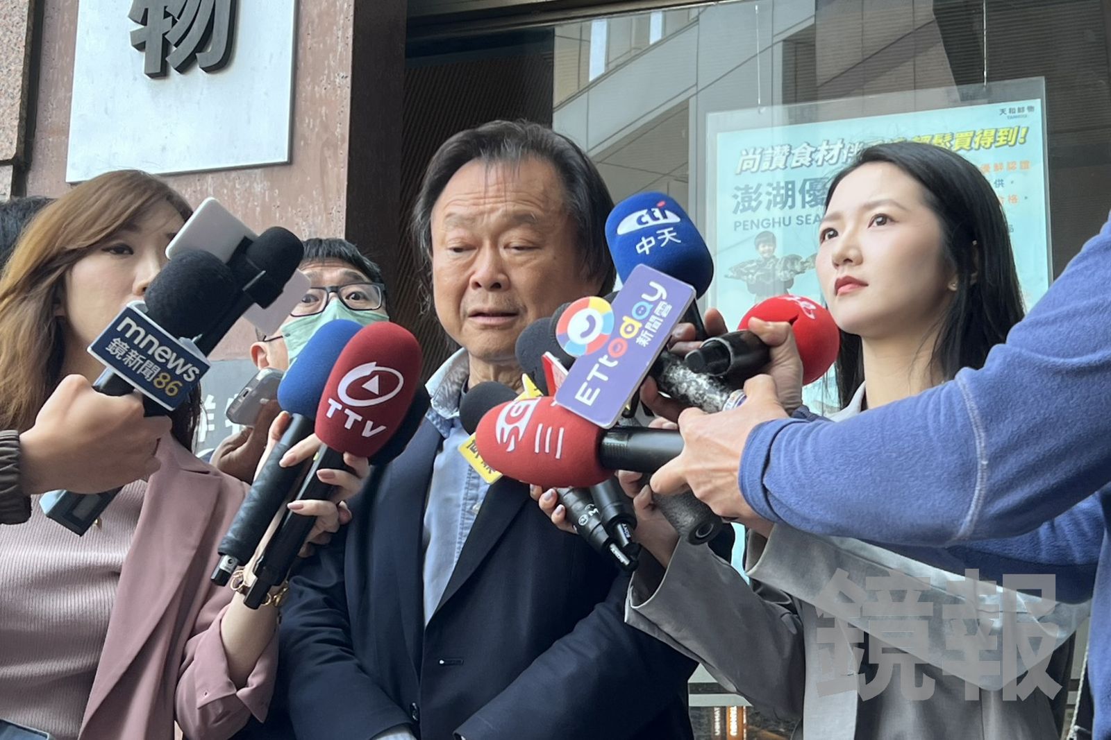 傳沈伯洋披綠袍參選台北市長　王世堅：應該要讓「最強的她」出來