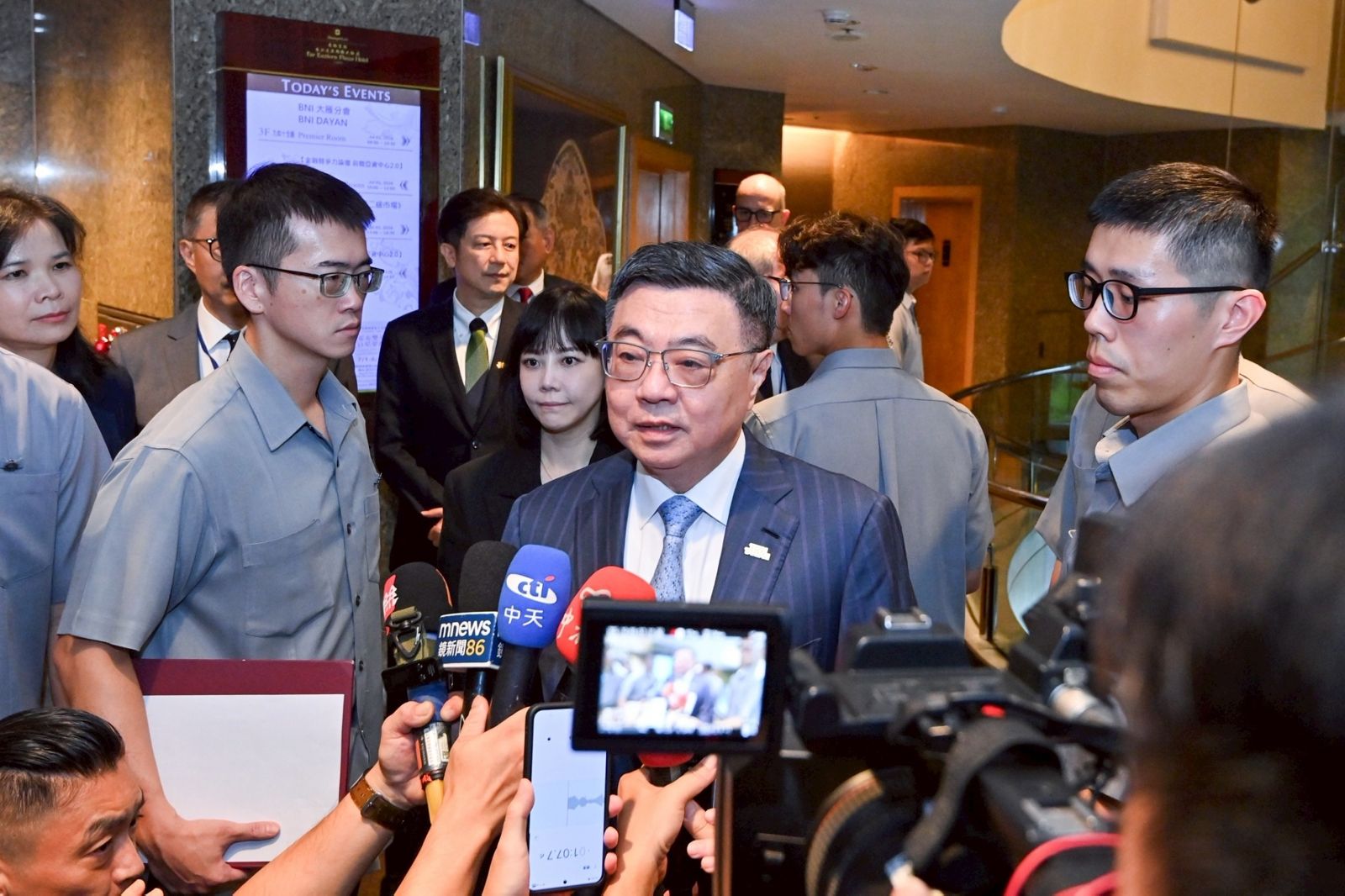 國民黨提2400億無人機預算 卓榮泰:預算編審角色不可模糊破壞