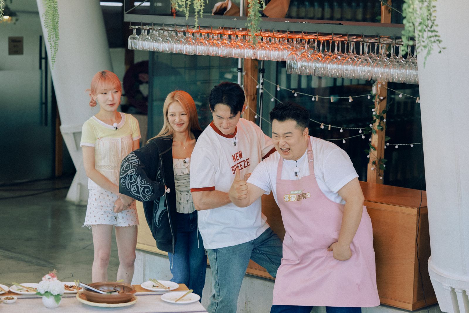 李元日為首的完美隊伍。客家電視台提供