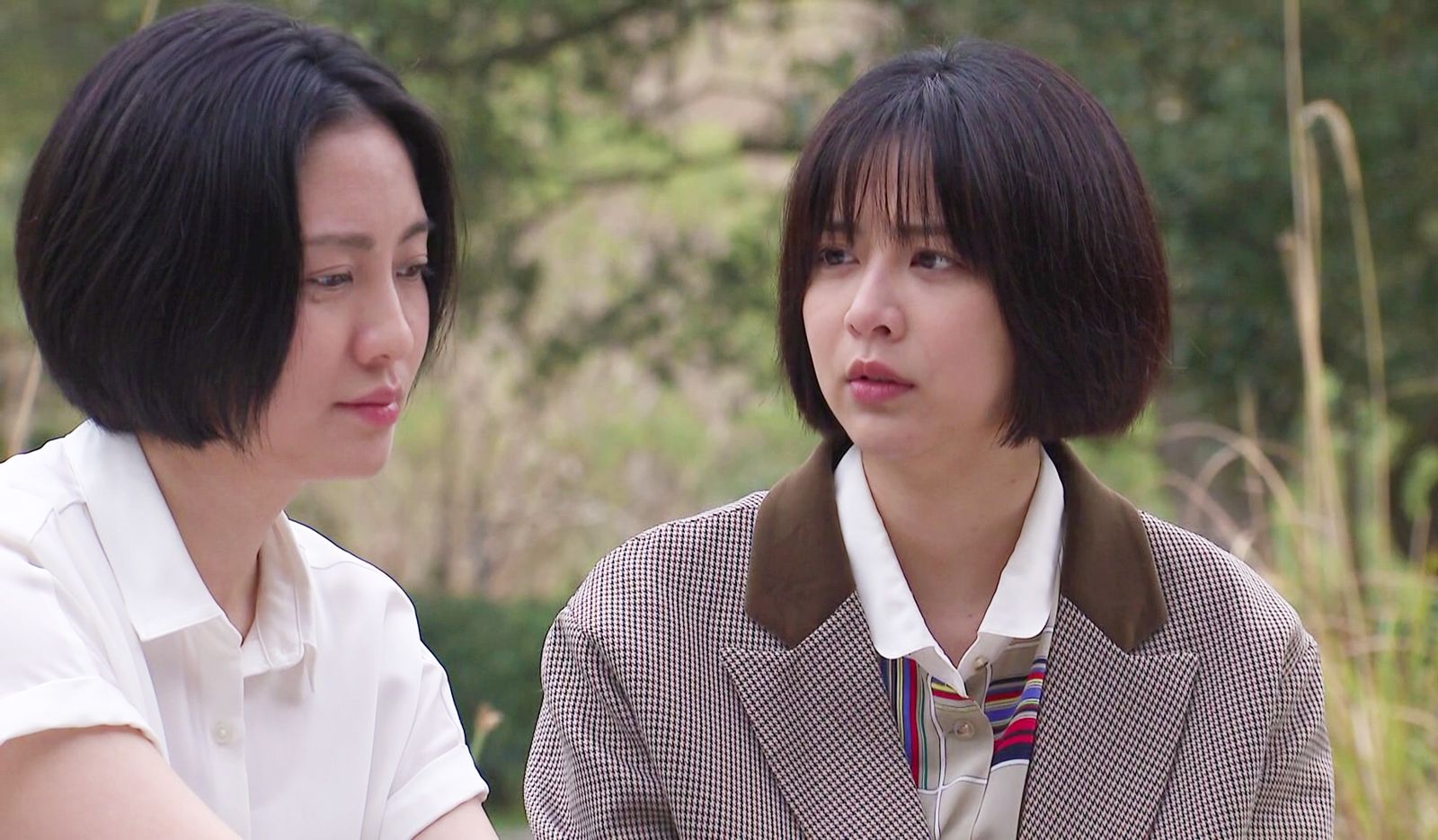 蔡祥（右）在《寶島西米樂 傳承》中獻出螢幕初吻。台視提供