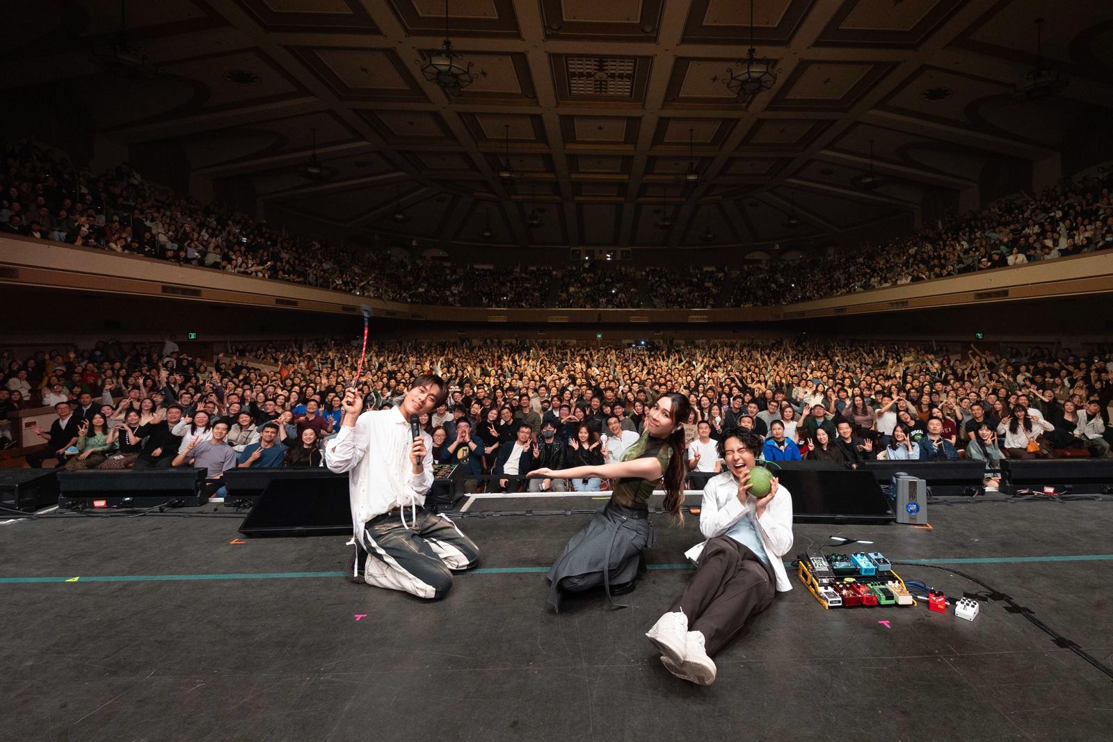 告五人巡演從美國東岸一路唱到西岸。相信音樂提供