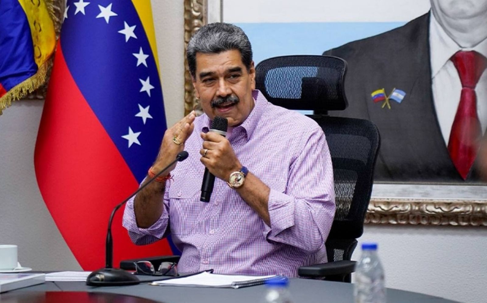 公車司機→總統→階下囚！美軍抓捕委內瑞拉總統…一覽馬杜洛獨裁政權興衰