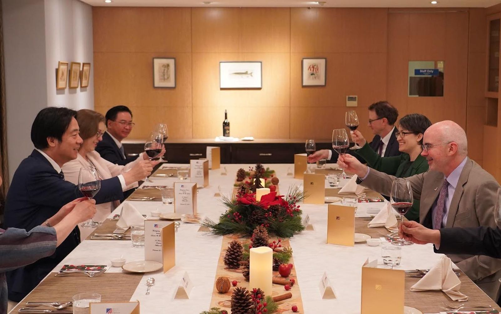 與賴清德、蕭美琴舉杯共進餐敘　谷立言：美國對台灣的承諾一如既往堅若磐石