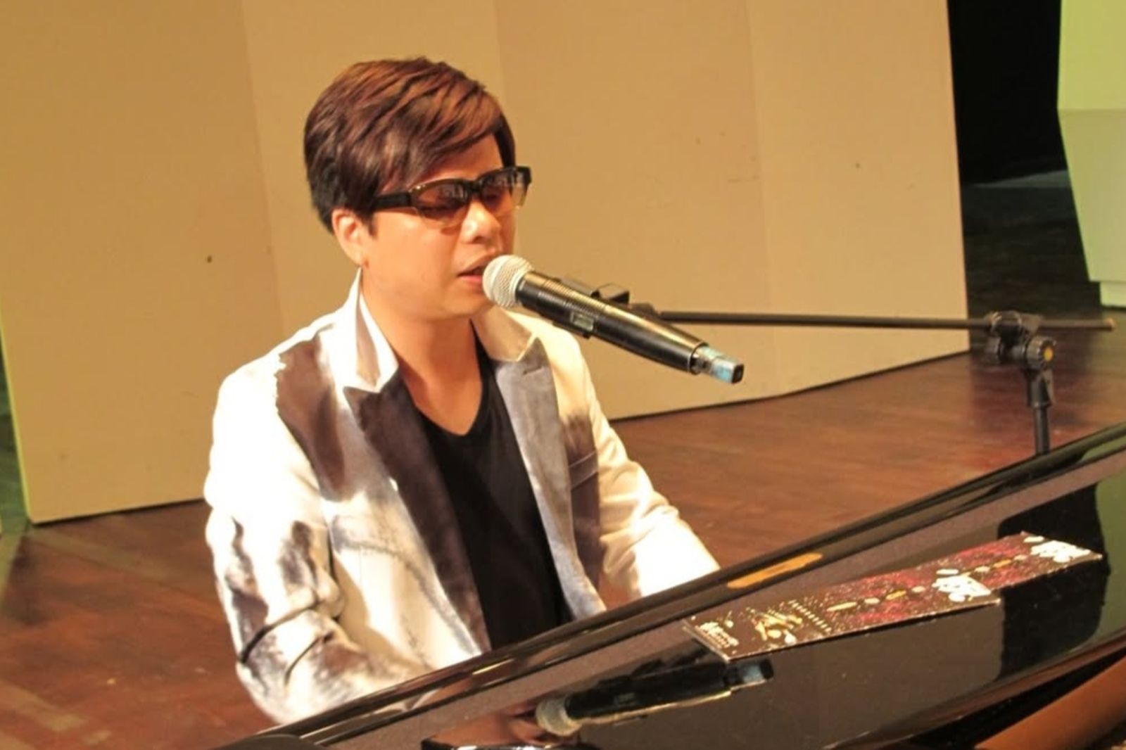 大罷免投票倒數　金曲歌王公開表態：拒當中國人