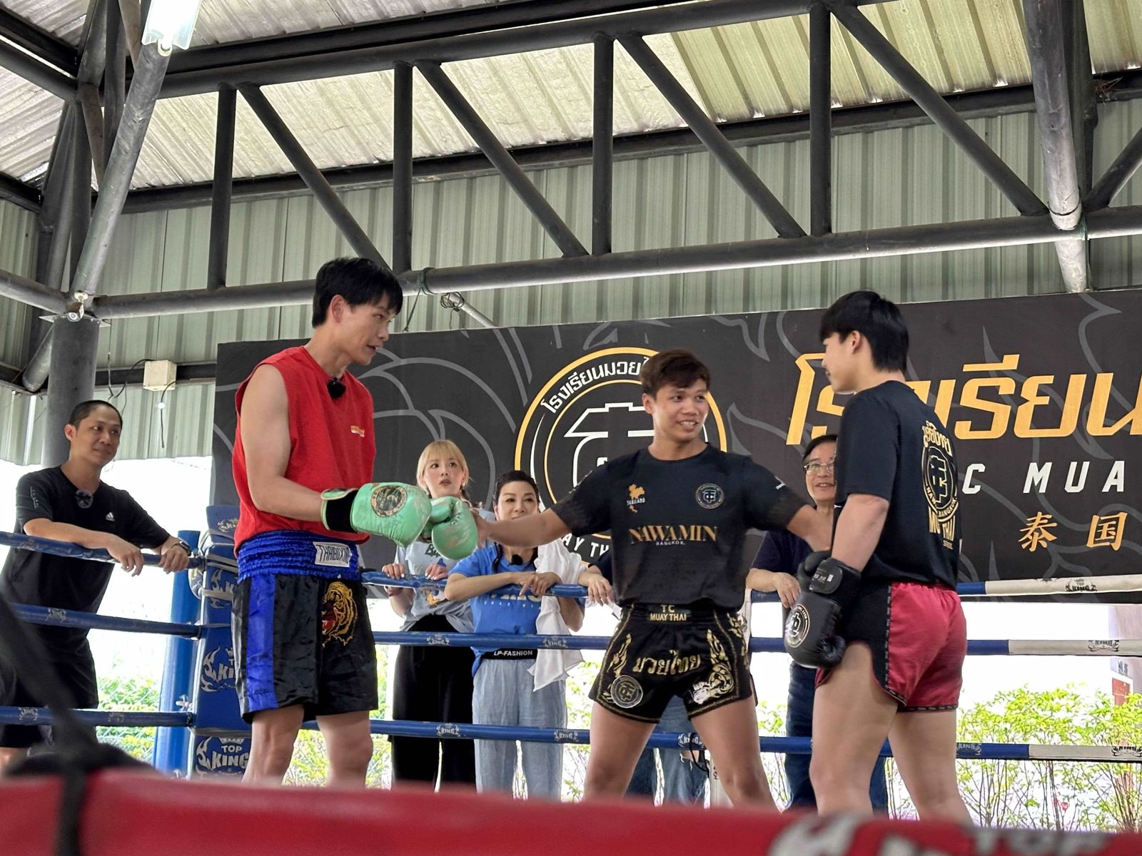 黃鐙輝自告奮勇要挑戰拳王 。公視台語台提供