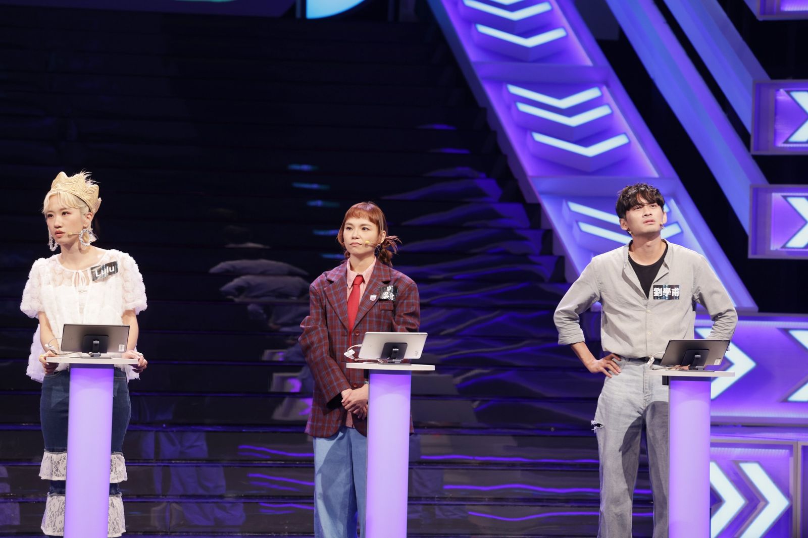 公司合約裡禁止談戀愛是合法的。公視提供