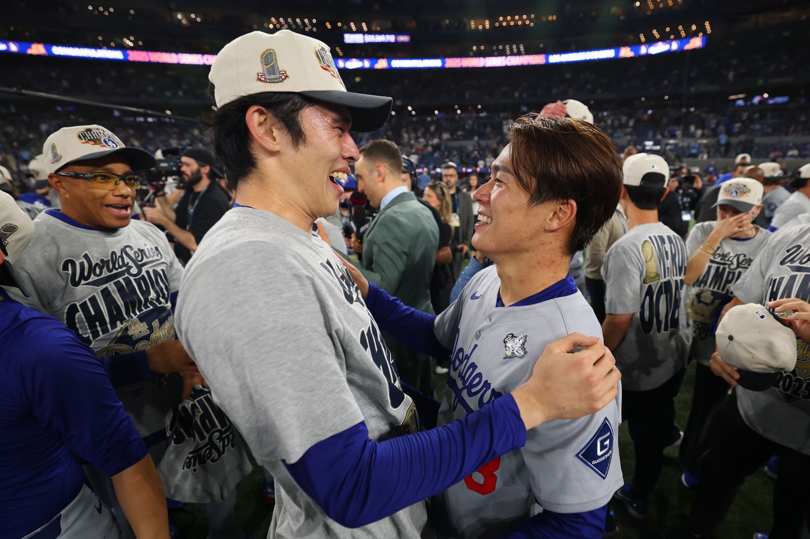 從牛棚見證道奇成功衛冕 佐佐木朗希稱山本由伸是「投手的榜樣」