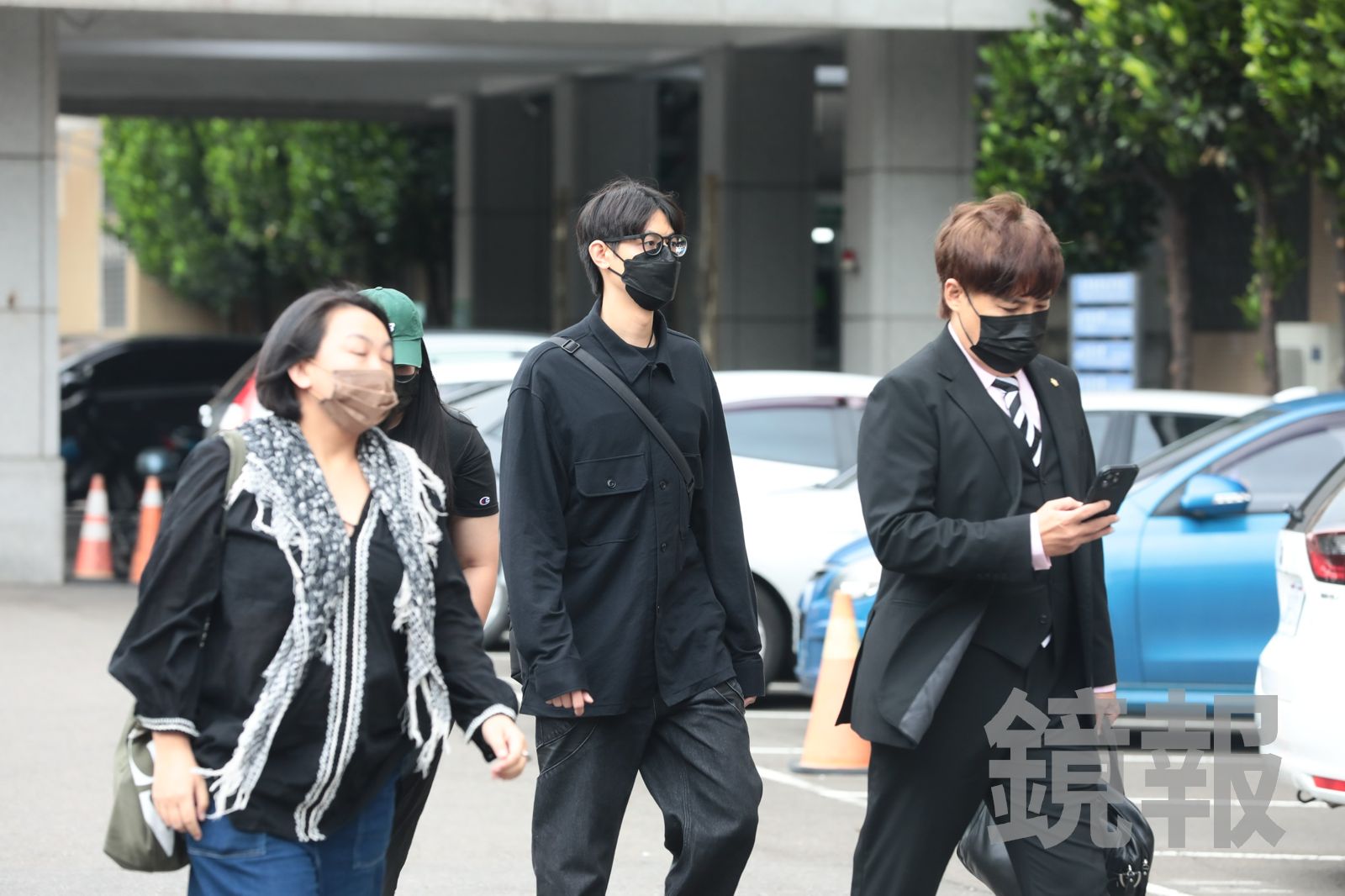 陳向熙(中)偽造高血壓病歷閃兵遭起訴,今赴地院開庭進行準備程序。林煒凱攝