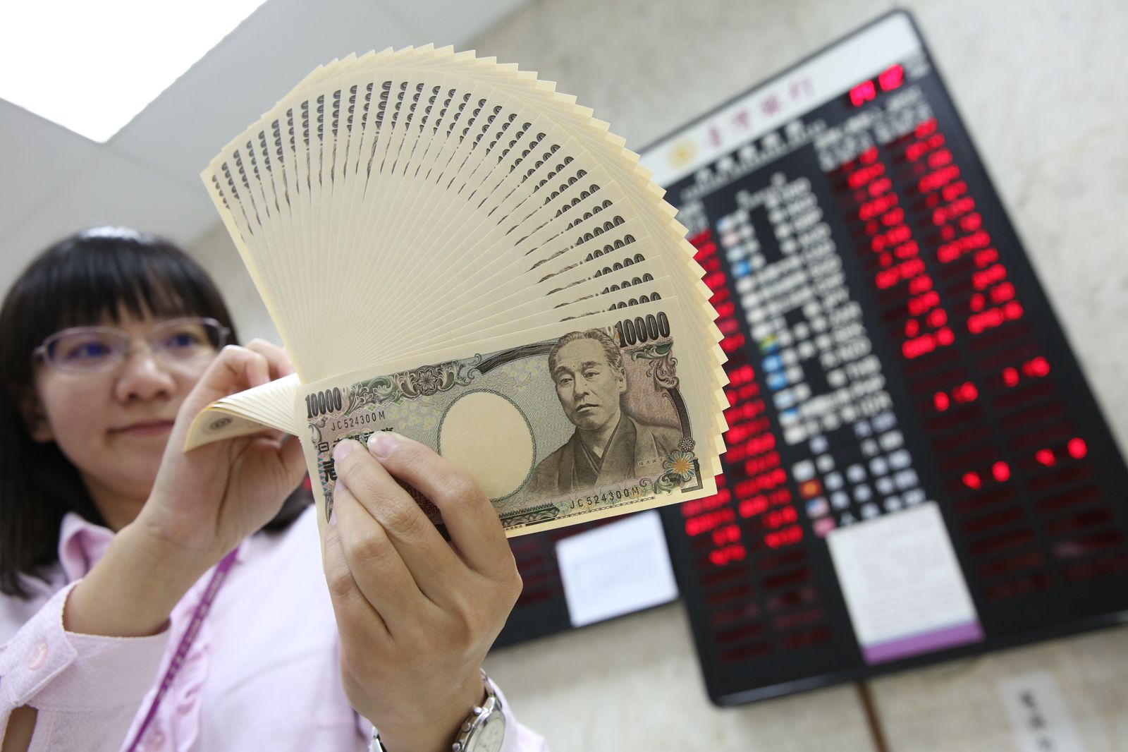 日幣現「0.19」超甜！他憶當年0.385旅日：1碗飯2人吃