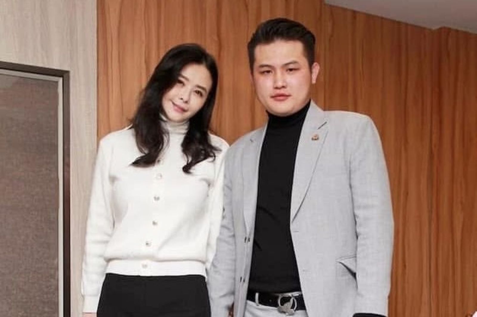 49歲蕭淑慎抗癌再動刀喊「死了算了」!小15歲嫩尪梁軒安「判刑4年」現身相伴 蒼白病床照曝光