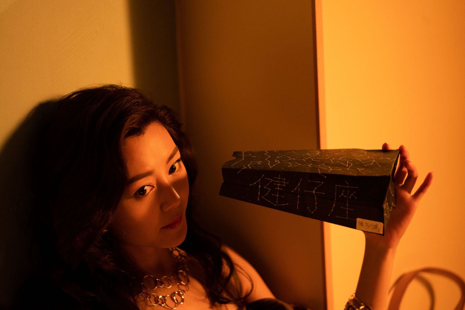 10項大獎提名！《再見UFO》封印8年終見天日　揭開香港華富邨真實都市傳說