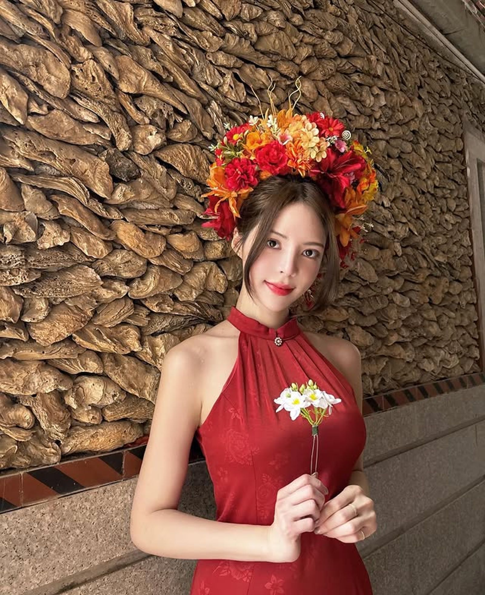 王大陸的直播主女友沐軒也被扯入討債案外案。翻攝IG@qnch_