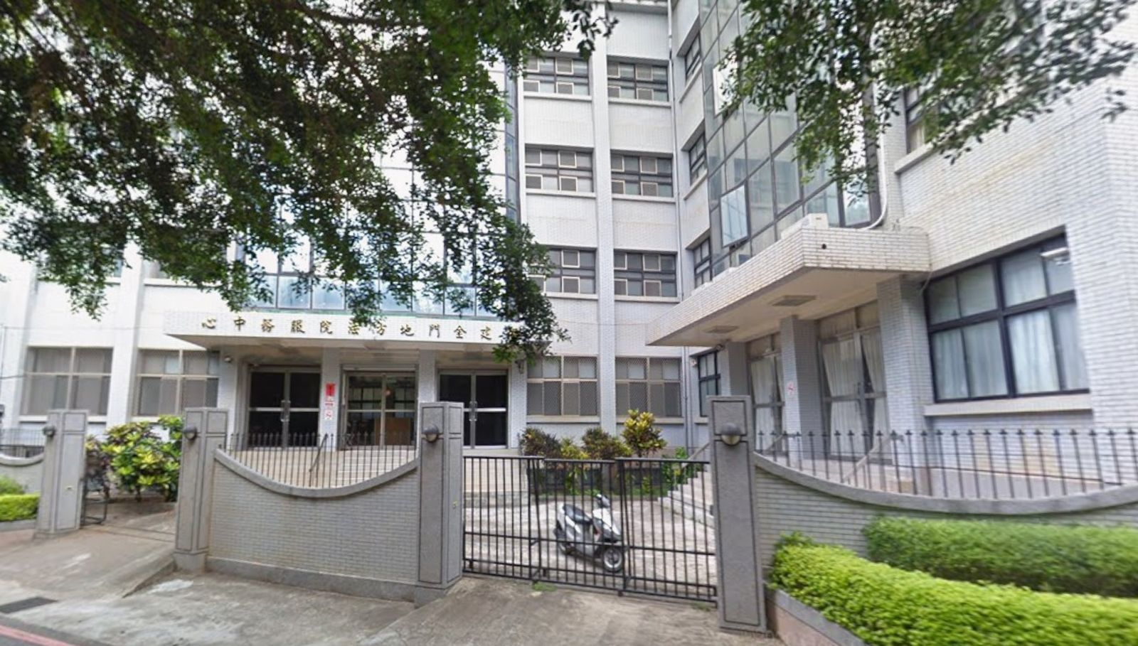 惡魔副排長「逼幫按摩、性服務」!炮兵忍到退伍才踢爆「精液衛生紙」成鐵證