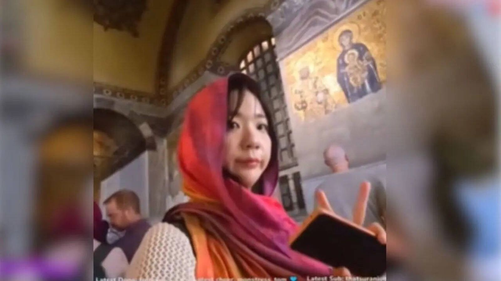 拍照不要隨便比YA!韓妹直播主做勝利手勢 遭土耳其警衛阻攔