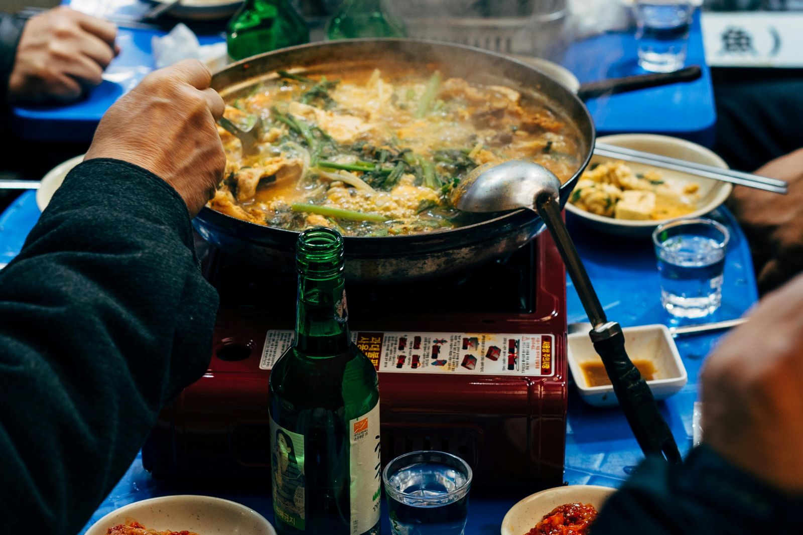 羊肉爐、薑母鴨店宣布「放暑假」8個月!內行曝爽日子內幕