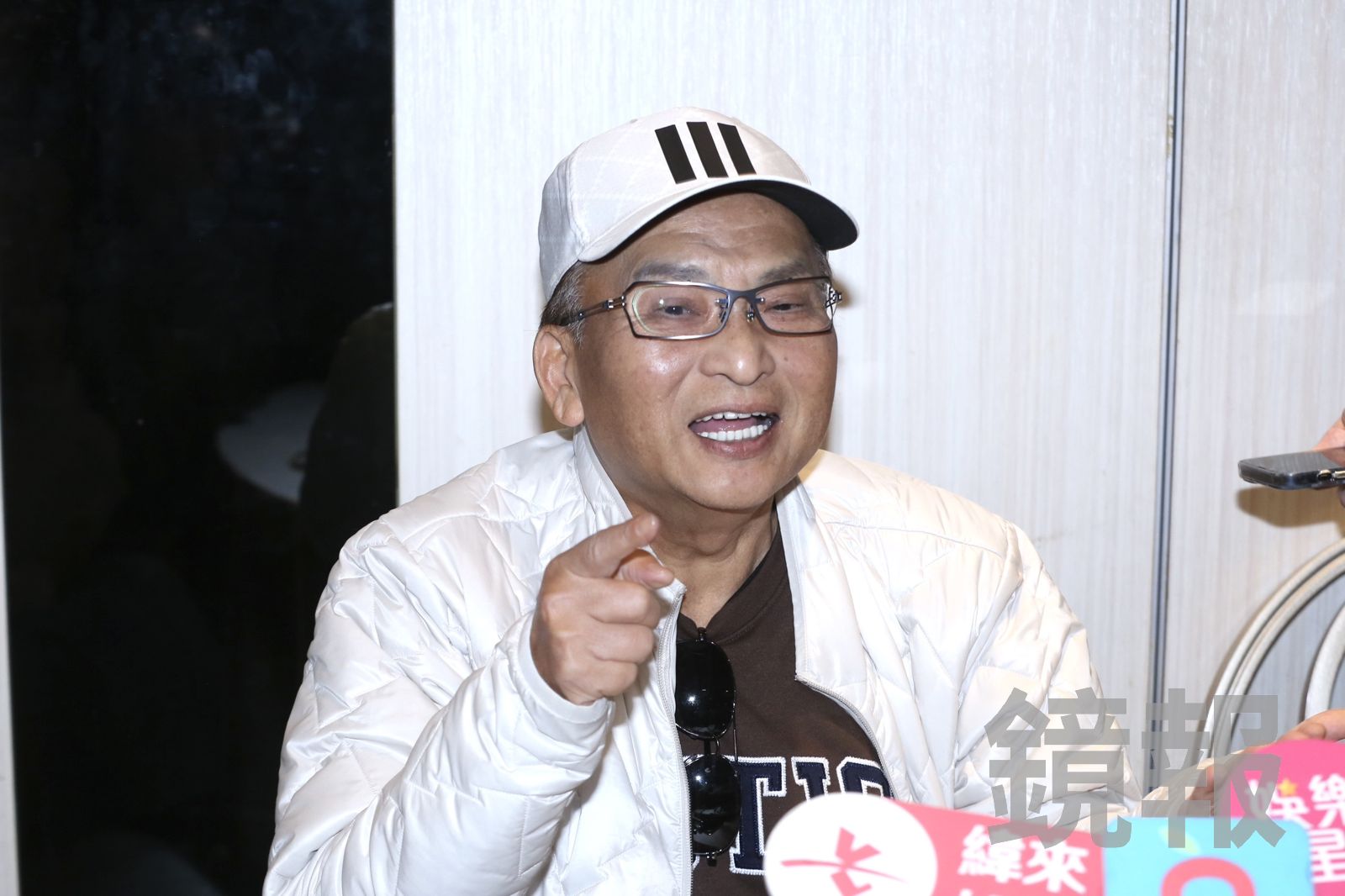 曾憂截肢恐肺栓塞！孔鏘怪病纏身「雙腳腫脹1年」　親曝66歲健康近況